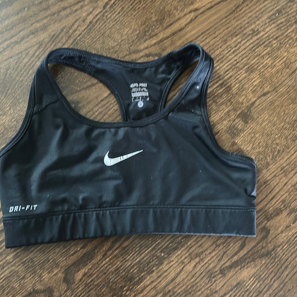 NIKE SPORTS BRA